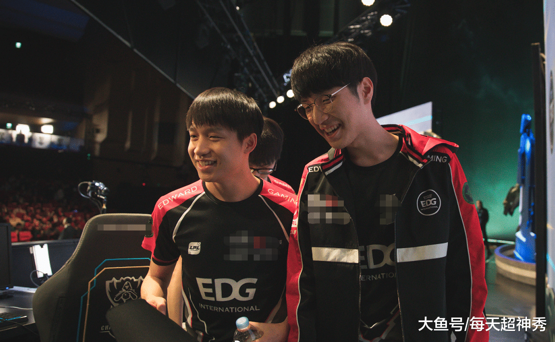 TeamEmpire强势IG，Crisp关键制胜