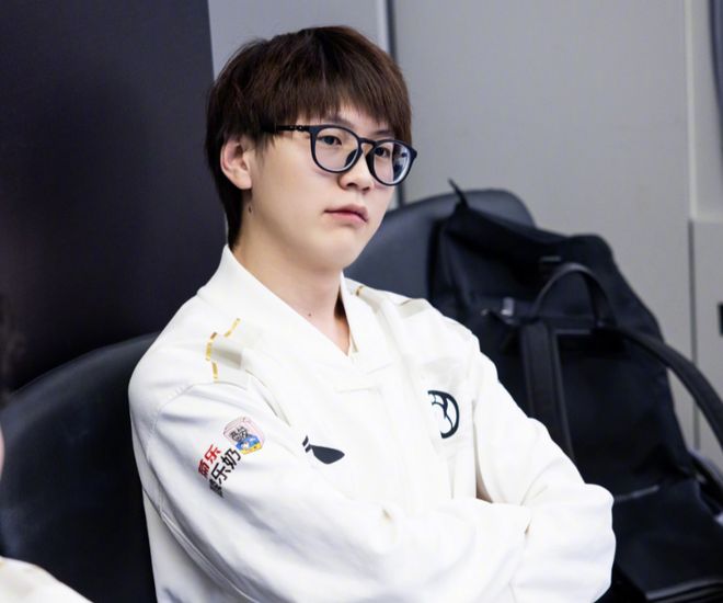 IG强势100T，Meiko制霸全场的简单介绍