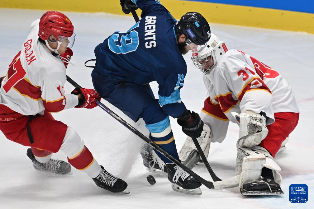 关于冰球赛后采访曝光，内幕引发热议的信息