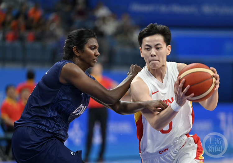 印度队险胜德国队，石宇奇带队取胜