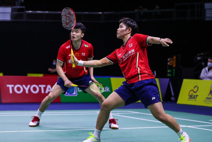 印度队险胜泰国队，黄鸭组合扛起全队