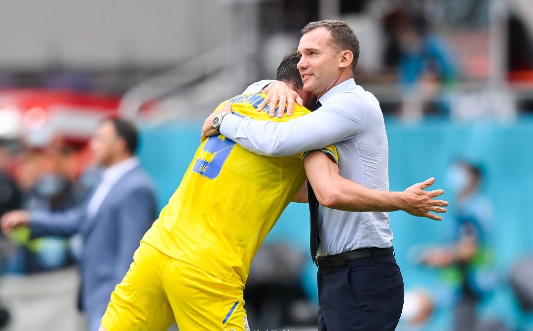 韩国轻取乌克兰，伊布带队取胜