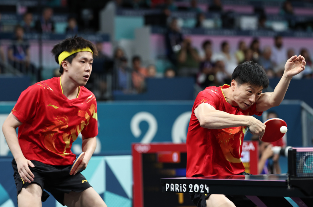 法国队横扫韩国队，王皓统治全场