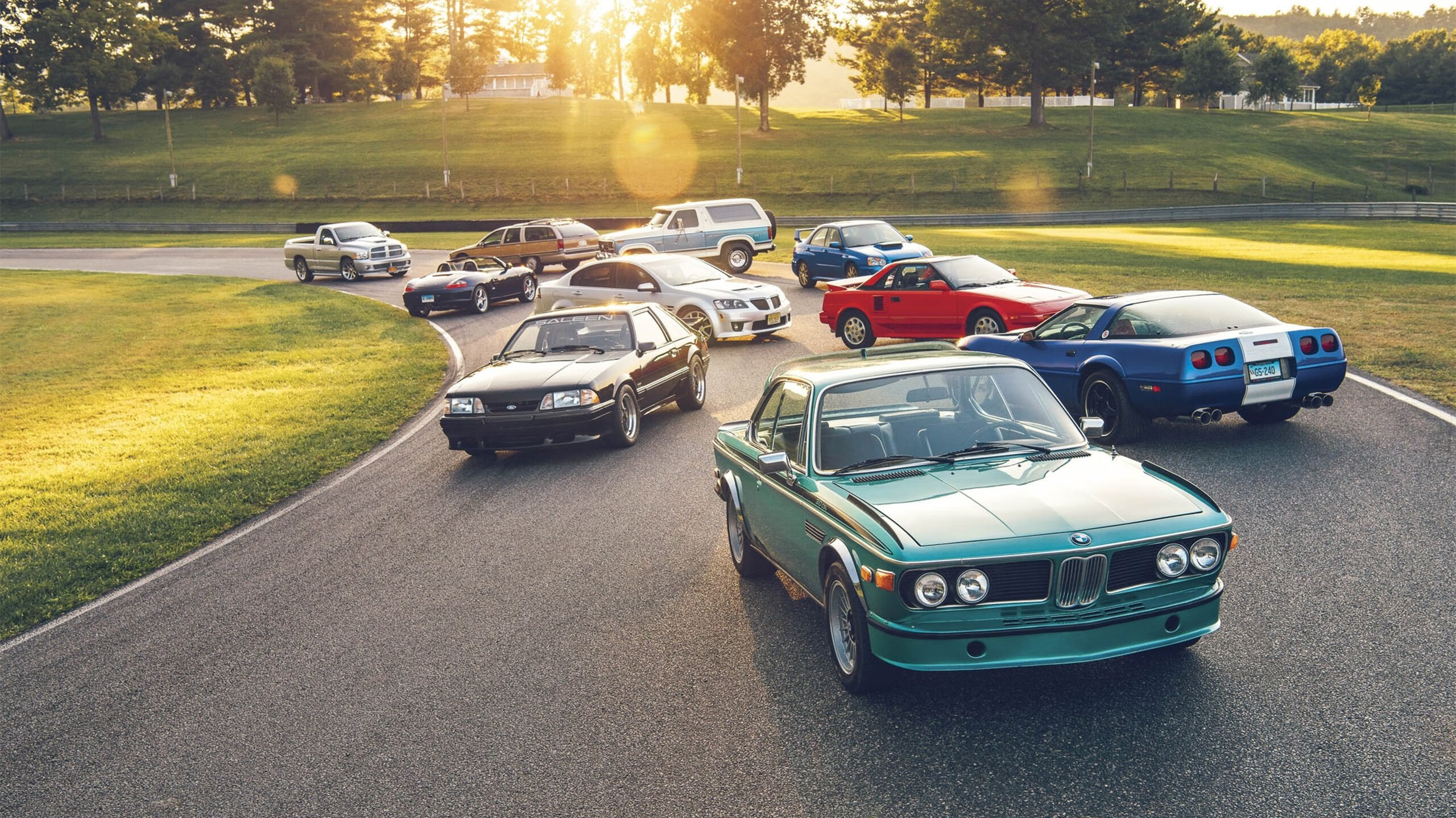 蔚蓝浪潮与红色图腾，当那不勒斯的足球哲学翻盘东方想象