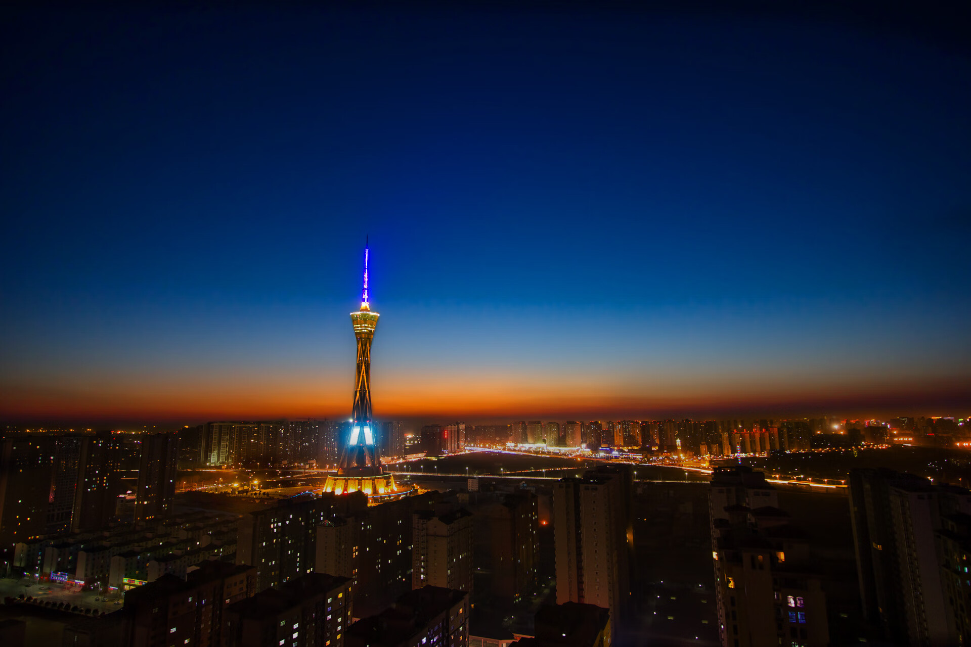 羽刃破韩流,雪染弓刀夜引弓,石破天惊定乾坤